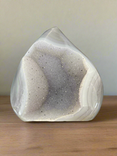 Load image into Gallery viewer, Polished Uruguayan agate flame 10cm hand-selected unique natural patterns Diamond Willow Thunder Bay