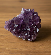 Load image into Gallery viewer, Purple amethyst pocket specimen with hematite inclusions from Thunder Bay Ontario Canada