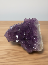Load image into Gallery viewer, Canadian purple amethyst cluster 7cm deep purple hues sparkling crystals Diamond Willow Thunder Bay