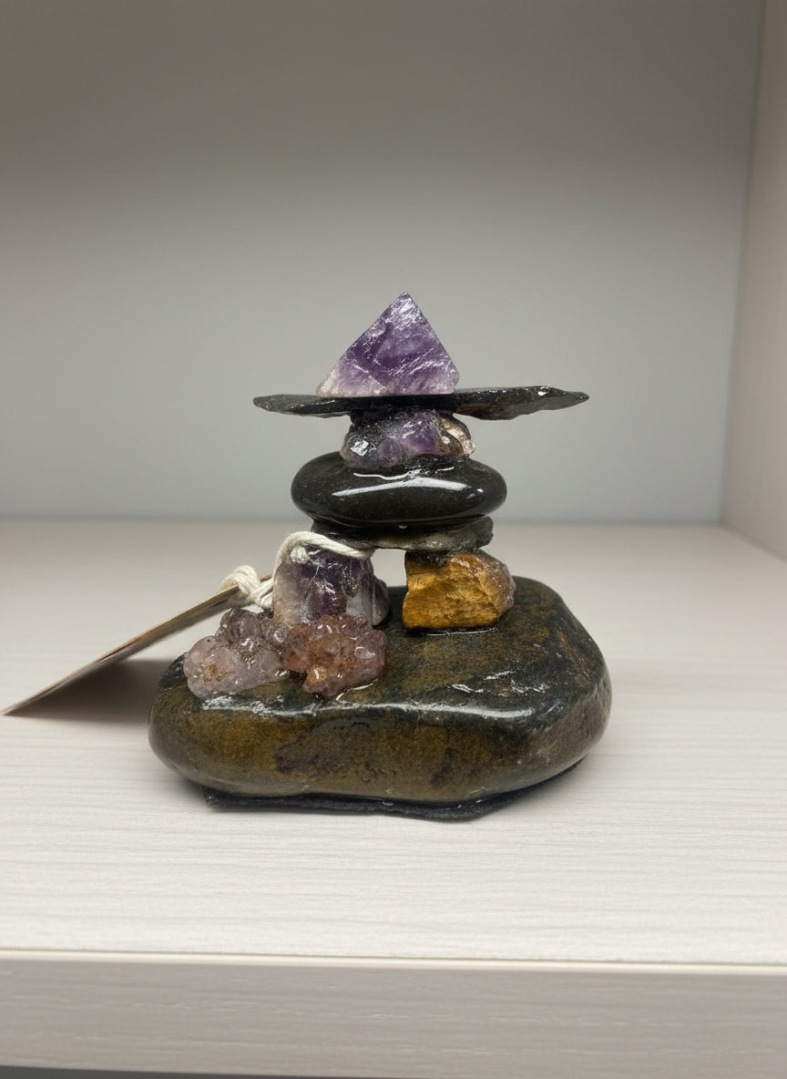 Canadian amethyst Inukshuk 7.5cm locally crafted symbol of strength Diamond Willow Thunder Bay