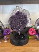 Load image into Gallery viewer, Polished amethyst heart
