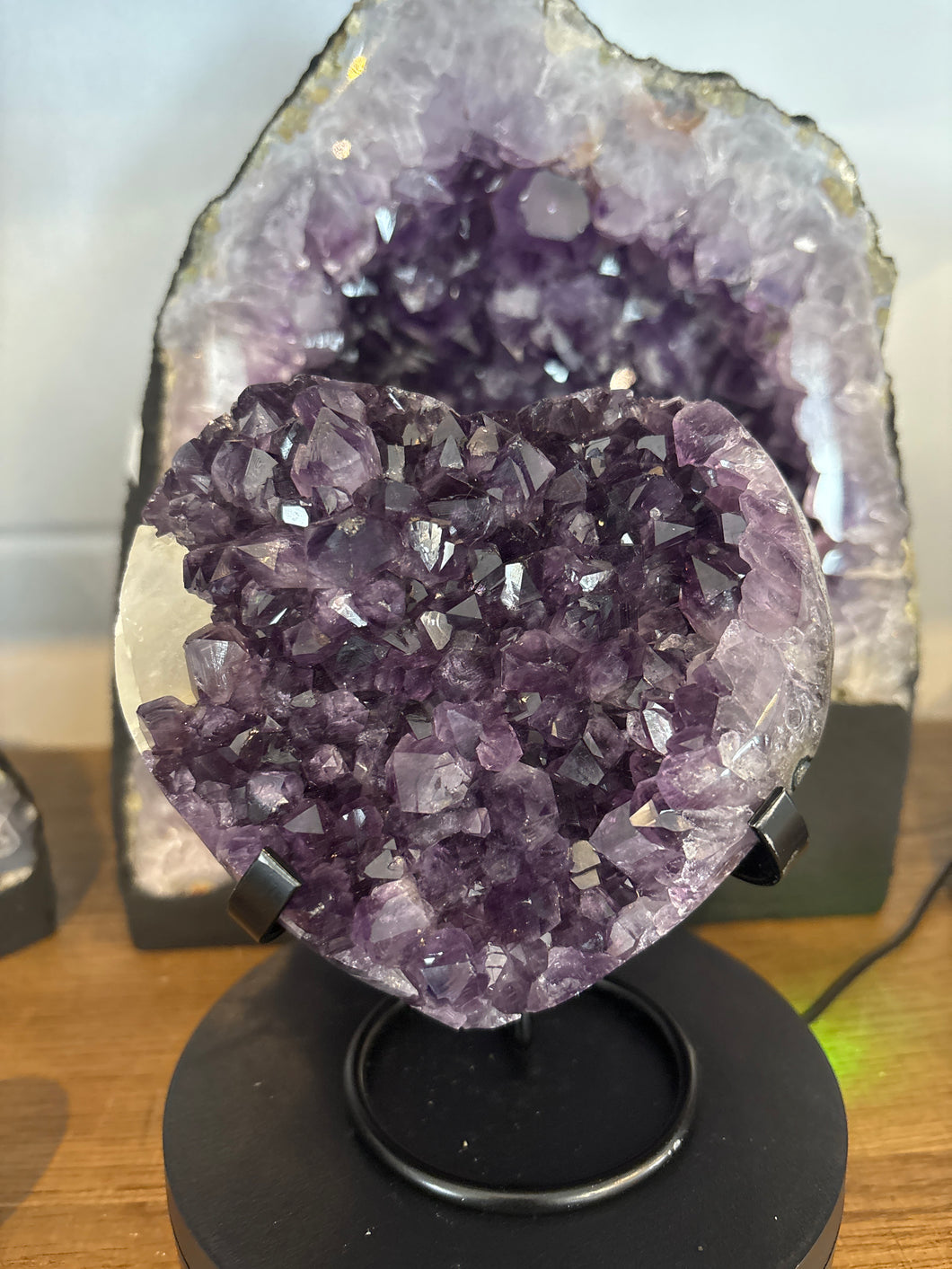 Polished Uruguayan amethyst heart 13cm professional-grade tranquil healing Diamond Willow Thunder Bay