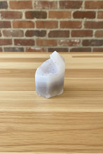 Load image into Gallery viewer, White grey Point with Druzy Cavity – Milky Translucent
