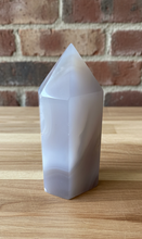 Load image into Gallery viewer, White Agate Geode Tower – Milky two tone  Grey with Druzy Cavity
