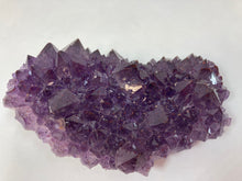Load image into Gallery viewer, Stunning amethyst SQ001
