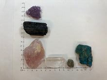 Load image into Gallery viewer, Mineral Set M-001
