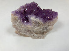 Load image into Gallery viewer, Amethyst SQ019

