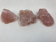Load image into Gallery viewer, Rose Quartz mineral set R-001
