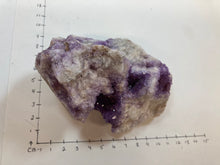 Load image into Gallery viewer, Amethyst SQ009
