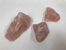 Load image into Gallery viewer, Rose Quartz mineral Set R-004
